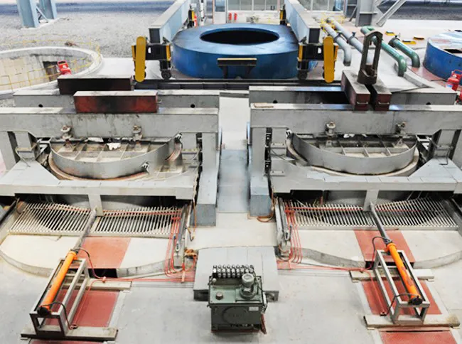 Hooded quenching furnace