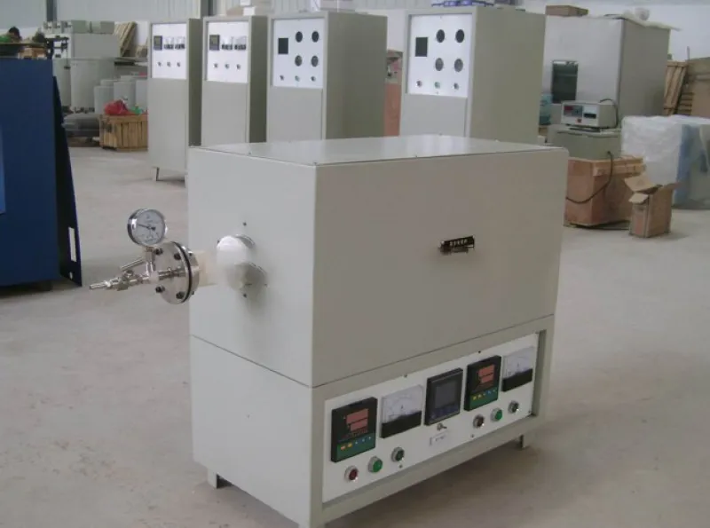 >Tubular bright heat treatment furnace