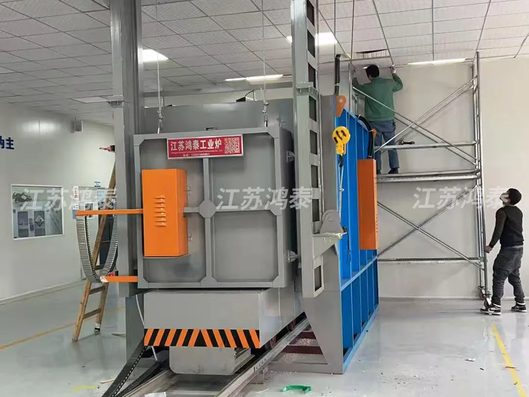 Bogie quenching furnace